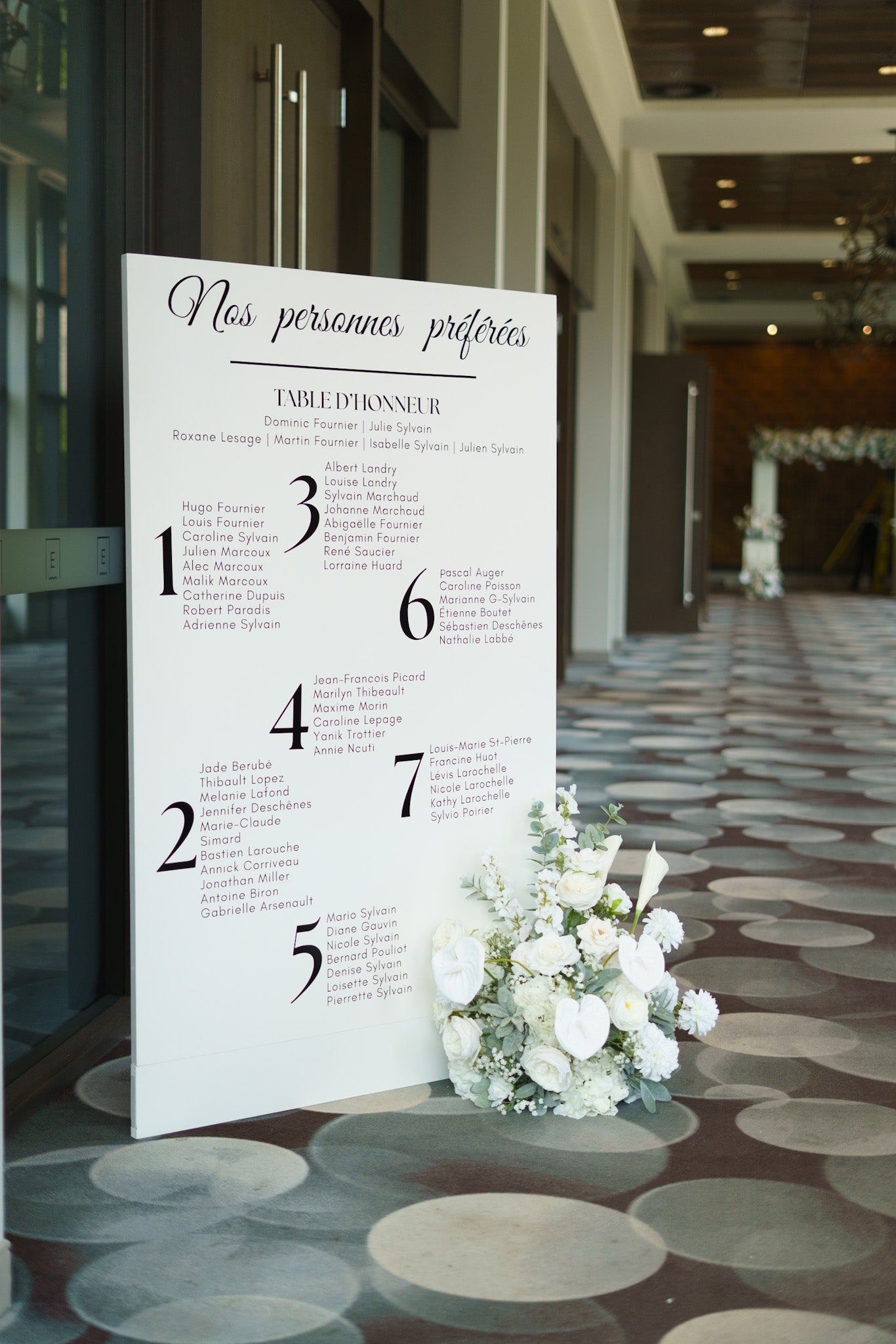 Mariage blanc chic et épuré - Dominic & Julie